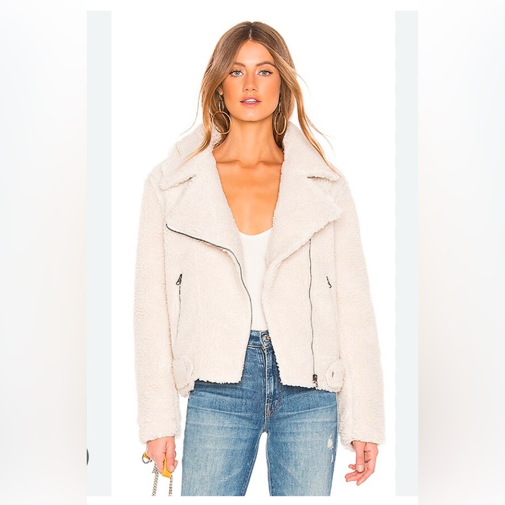 ASTR the Label Brooklyn Faux Fur Moto Jacket in Ivory Size Small Pre-Loved